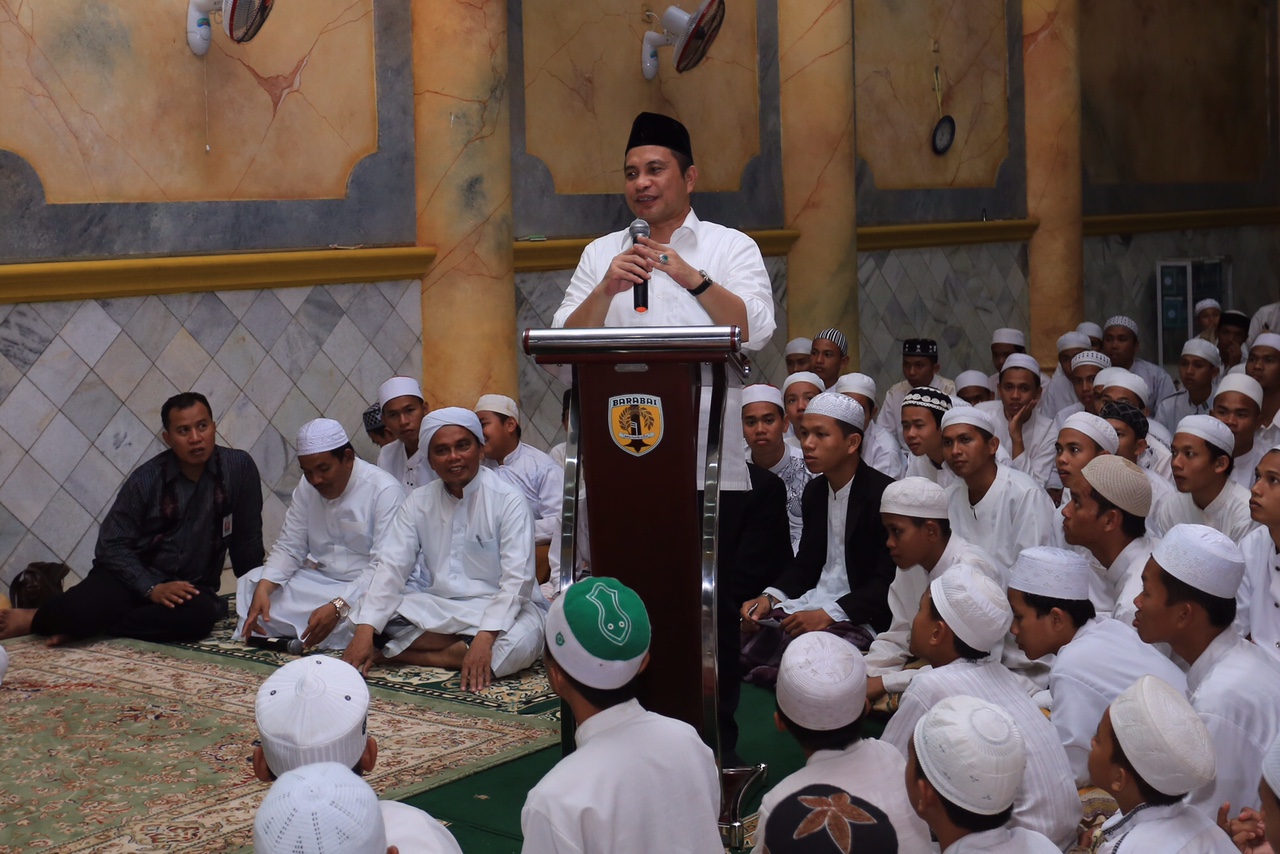 Inilah Pola Teks Ceramah Ilmiah Agama Islam Singkat Perihal Etos Kerja