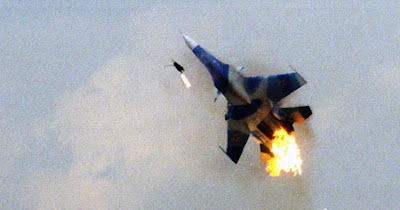 The Moment of Fighter Aircraft Collision in Air