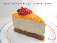 Tarta "Tatin" con mousse de nata y yema tostada