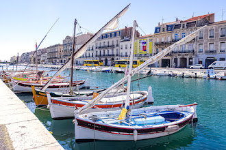 Ailleurs : Canal Royal de Sète, le lien entre l'étang de Thau et la Méditerranée, lieu des grands tournois de joute nautique