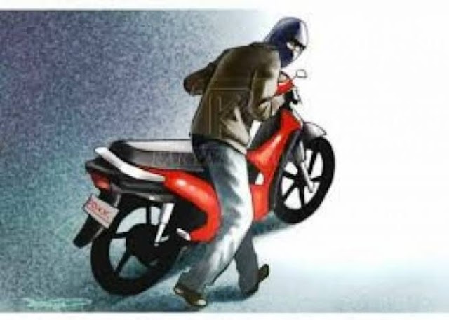 Di parkir dekat telaga, sepeda motor Honda Revo raib digondol maling