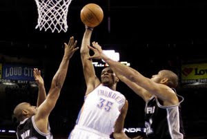 Thunder Hentikan Rekor Spurs