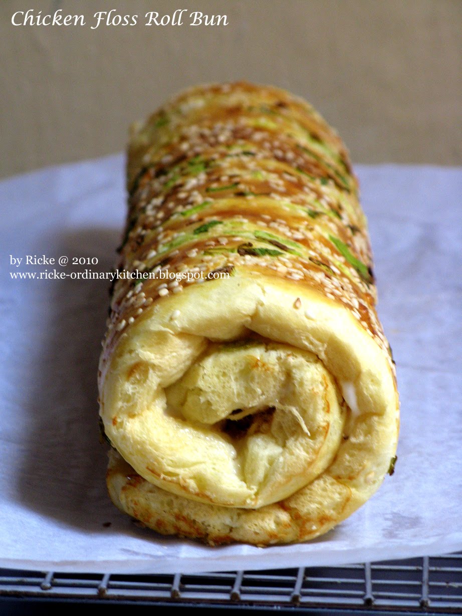 Just My Ordinary Kitchen: MY FIRST FLOSS ROLL BUN