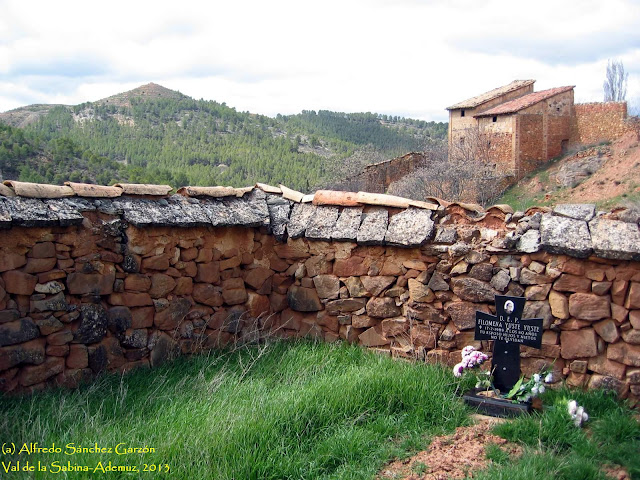 val-sabina-ademuz-lapida-cementerio