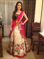 Madhuri, Dixit, Nene, Latest, UnSeen, Spicy, Hot, Twitter, Pics