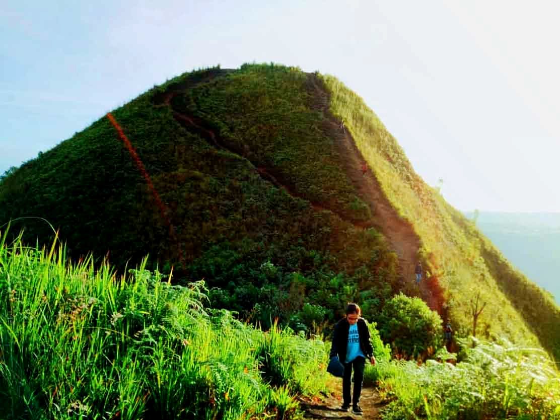 Gajah Bobok, Wisata Bukit di Karo yang Spektakuler ...