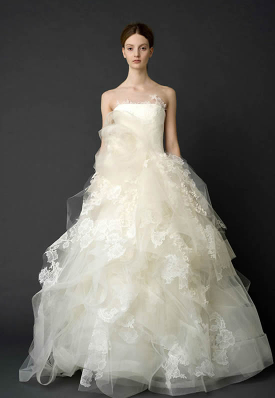 wedding dresses vera wang spring 2011. The Vera Wang Spring 2011.