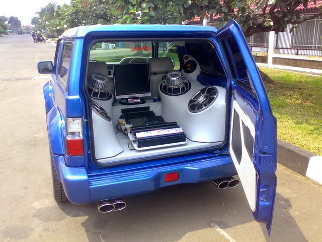 Modifikasi Mobil Daihatsu Feroza Terbaru