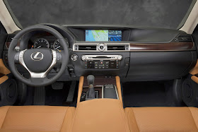 Interior view of 2014 Lexus GS350