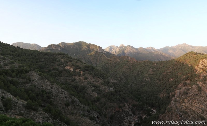 Frigiliana - Rio Higueron - Acequia de Lizar