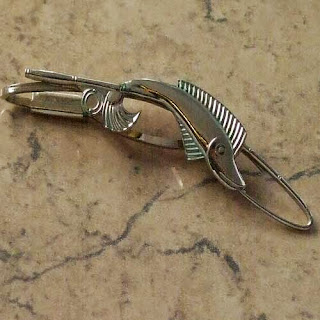 Fish tie clip