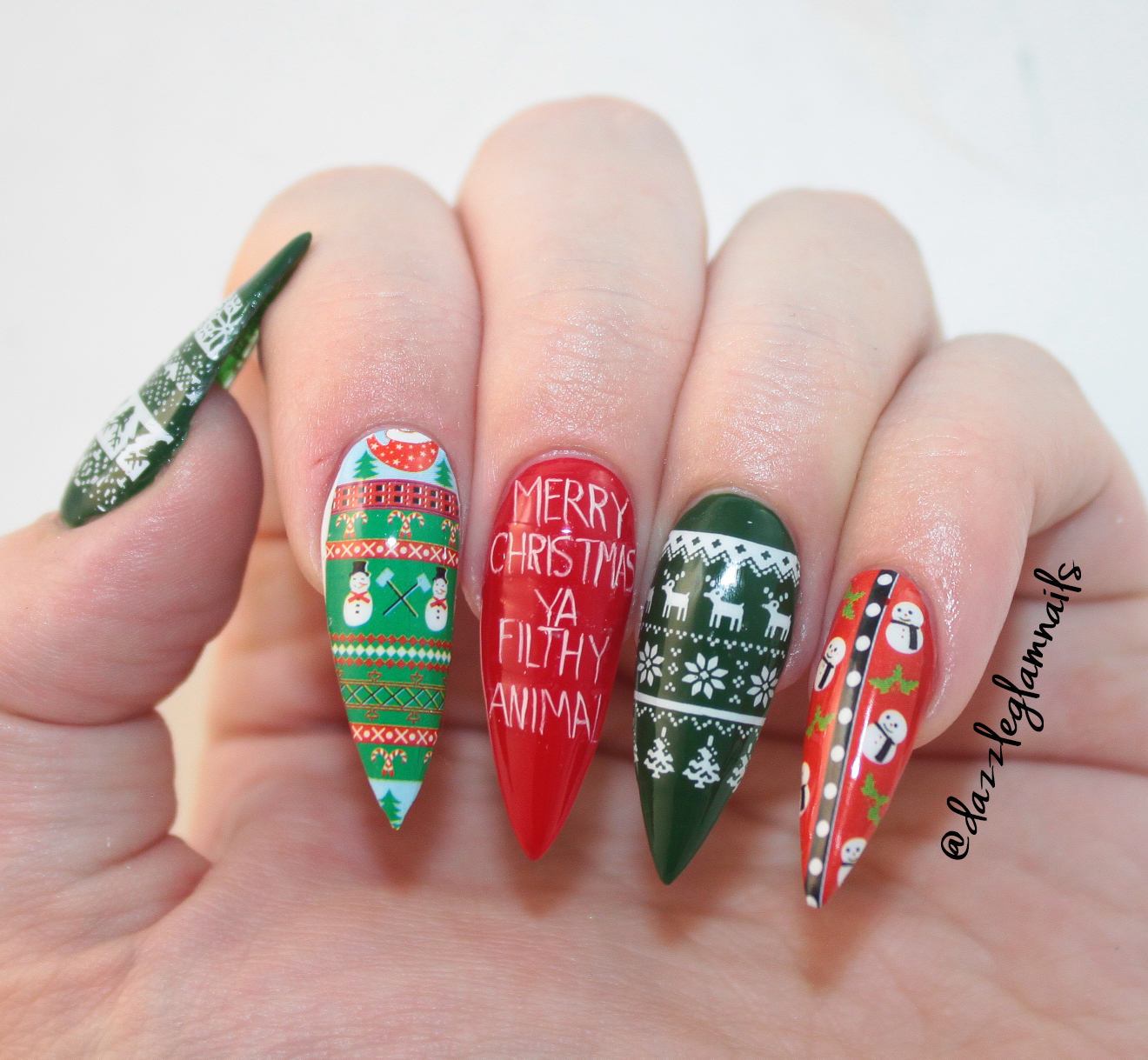 Hunter Green Sweater Nails – Get Pressed