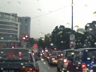 Traffic jam during rain at the Rothman circle in Section 19, Petaling Jaya