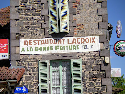 Ancienne Publicité murale d'Auvergne