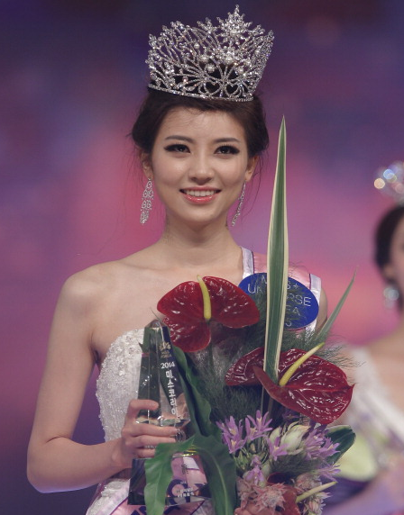 Miss Korea 2015 winner Seo Yeon Kim