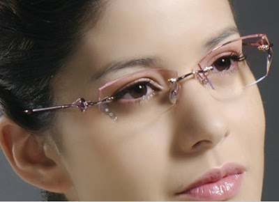 Cool Eyeglass for Woman