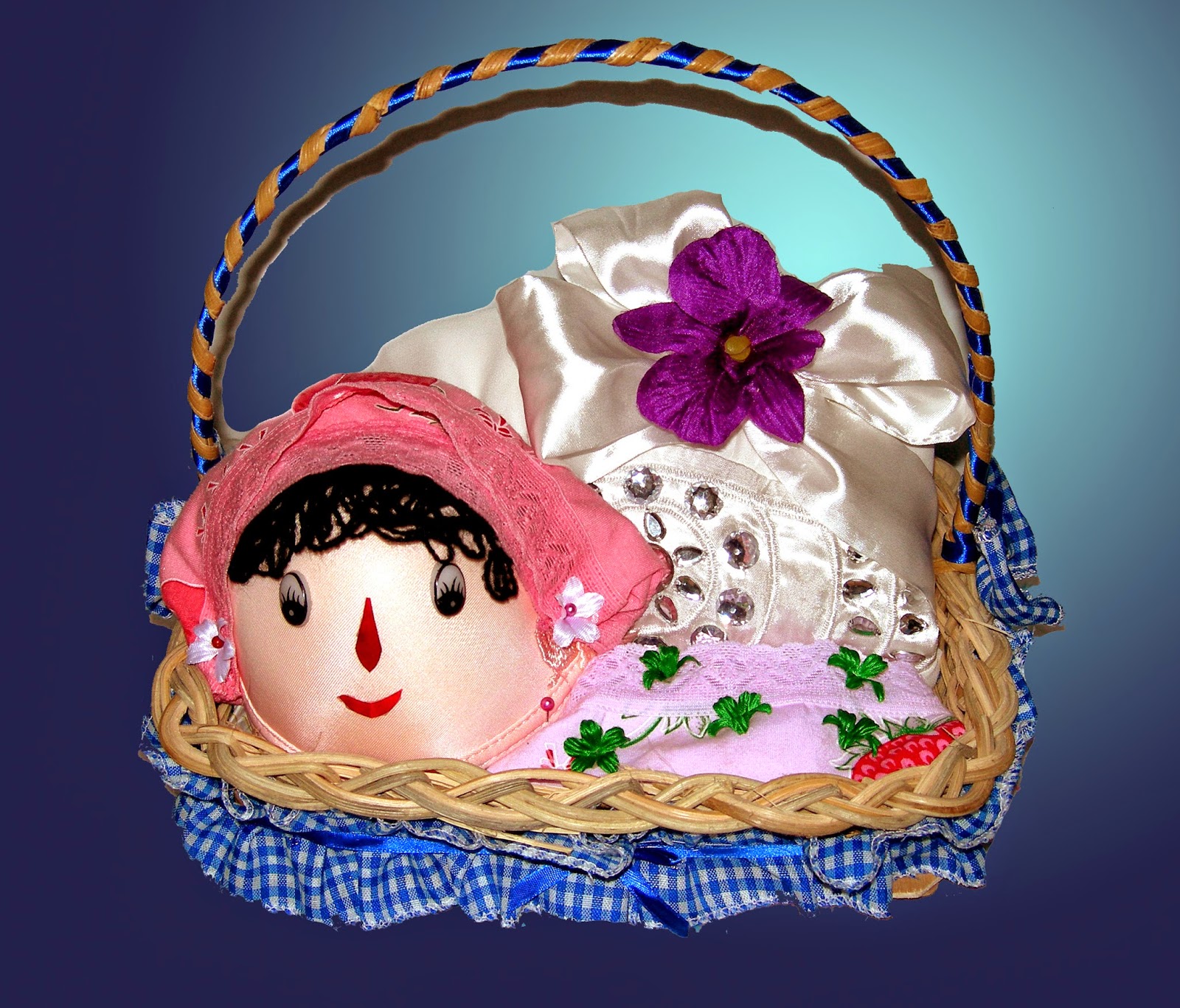 Kreasi Hantaran & Mahar Manten : Hantaran dari Pakaian Dalam