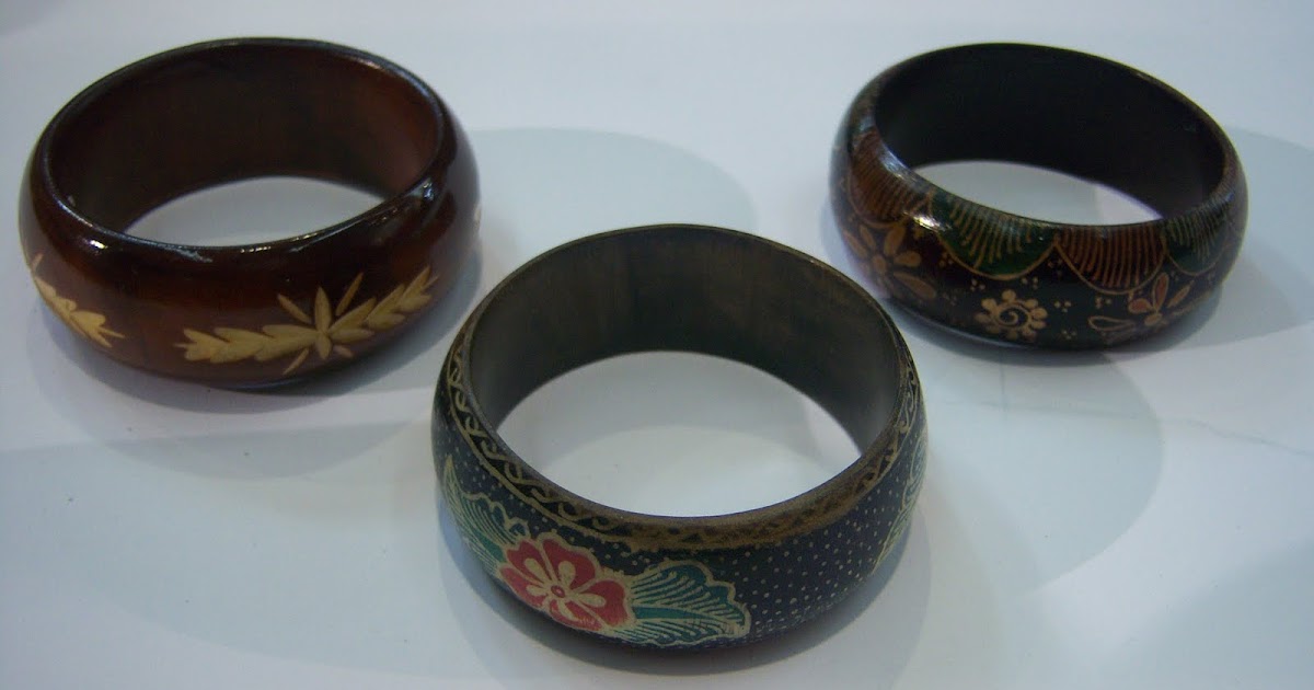 Batik Ekslusif Gelang Kayu Mahoni Motif Batik Rp 15 25 ribu