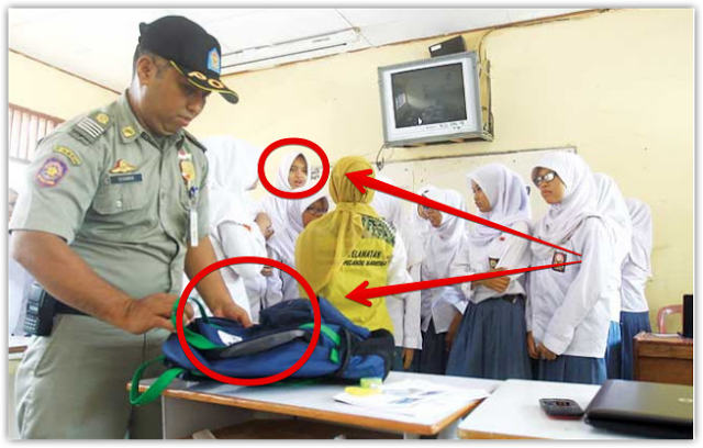 Isi Tas Siswi SMA Ini Akan Membuat Anda Menangis Setelah Melihatnya