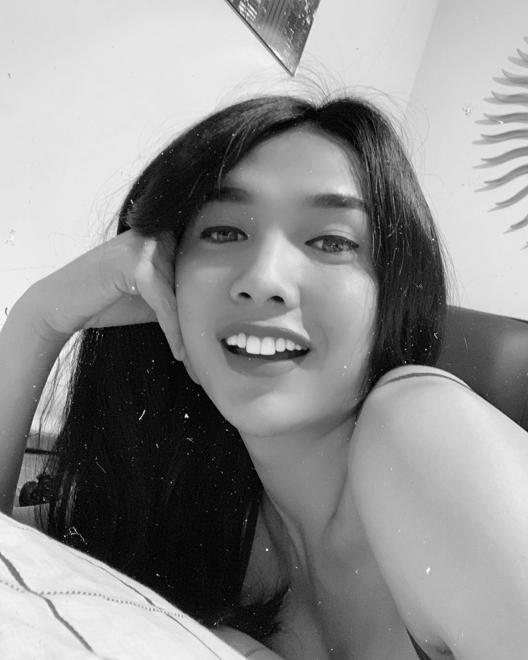 Indah Cheryl – Most Beautiful Transgender Woman from Indonesia Instagram