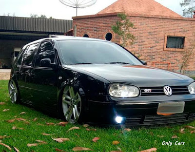 Golf Suspensão a Ar + Rodas 20" + Som