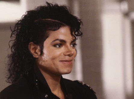 Michael Jackson Planet: - 25 anos de BAD