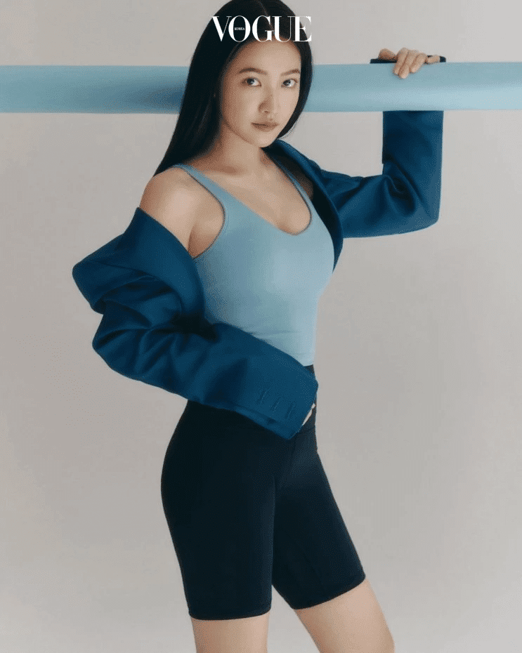 Red Velvet's Yeri Shows Off Her Fit Body in Korean Vogue Photoshoot