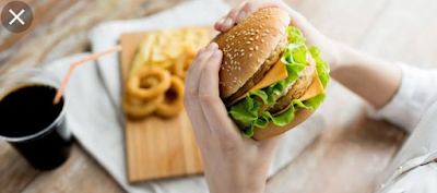 Memakan makanan junkfood buat penuaan dini?