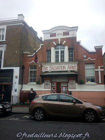 Londres Portobello Road The Salvation Army