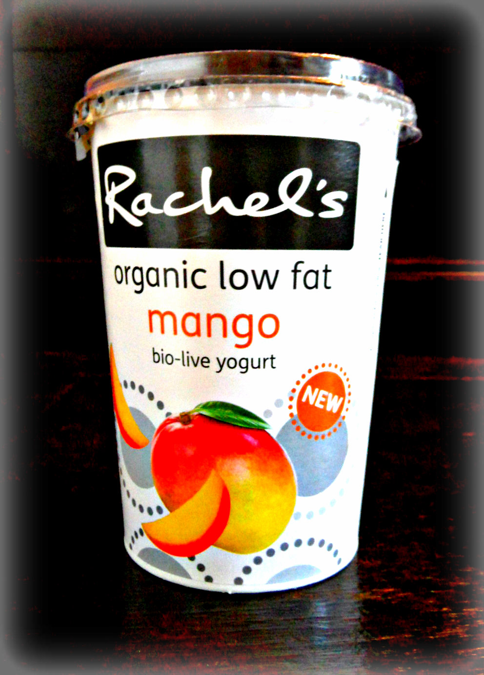 Chez Maximka: Rachel's Organic Low Fat Mango Yogurt