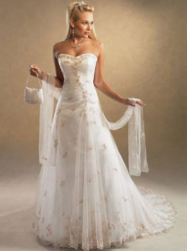 Beautiful white wedding dresses