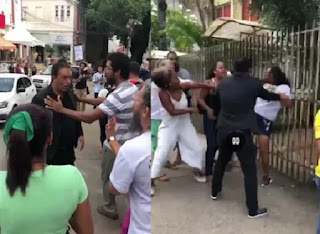 Violência em protesto de Ilhéus: Mulheres são levadas à delegacia após trocarem socos durante manifestação