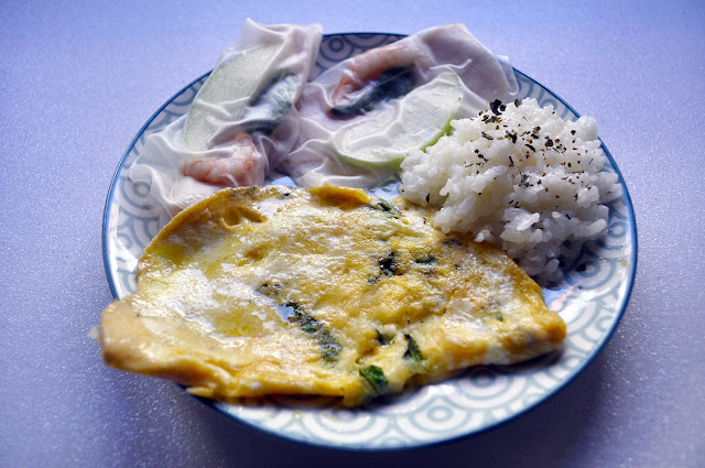 primer plano del plato , se ven en el arroz cilantro y pimienta