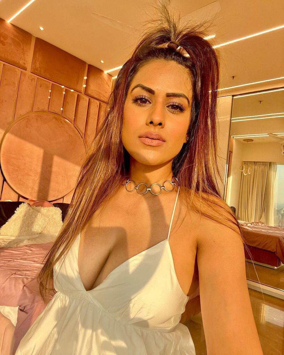Nia Sharma cleavage busty indian tv actress