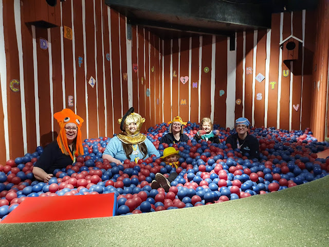 FREE Småland Play Area at IKEA Gateshead - ball pool and staff