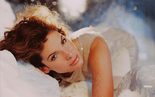 Sandra Bullock Modeling Photo Shoot Picture