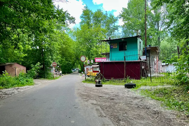 Сходненский тупик, гаражи