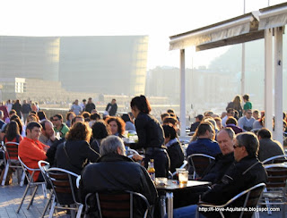 Café at the Zurriola beach