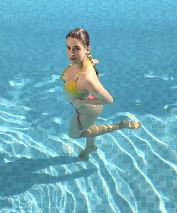 sanya malhotra bikini pool hot indian actress