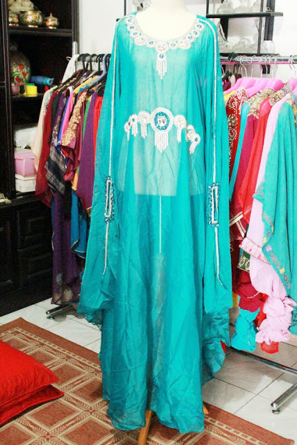 KAFTAN+SWAROVSKI+TITI+KAMAL+tosca