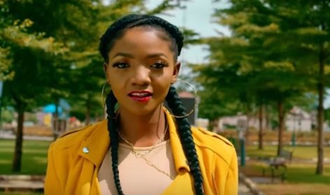 Simi Biography