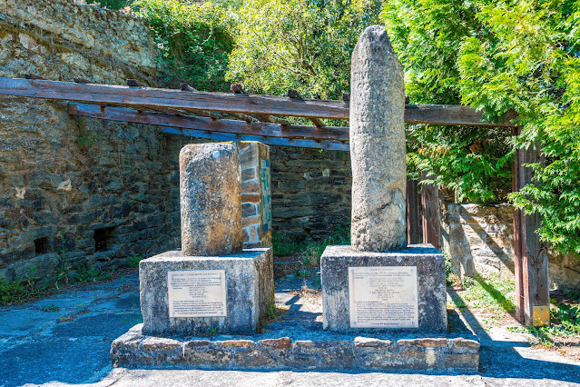 Imagen de Columna conmemorativa y miliario romano