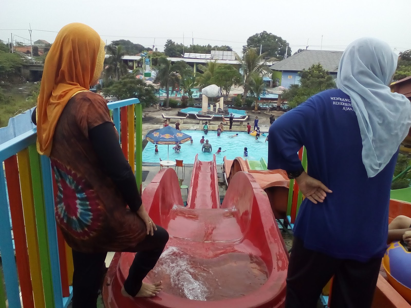 Berakhir Pekan Di Waterboom Tirta Jaya Haurgeulis Indramayu Jejak Langkah Si Prince