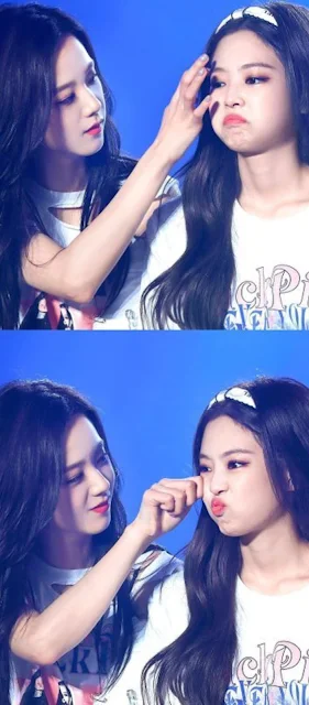 According to Jennie, Jisoo doesn’t speak English because she’s embarrassed to do it. but she can understand it very well.