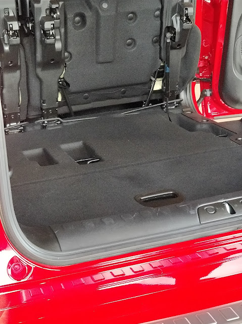 the new Fiat 500L boot space