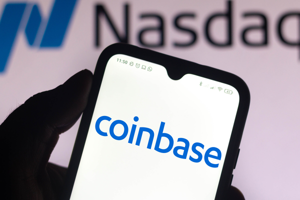 منصة Coinbase تسمح أخيرا بشراء العملات الرقمية عبر حساب باي بال