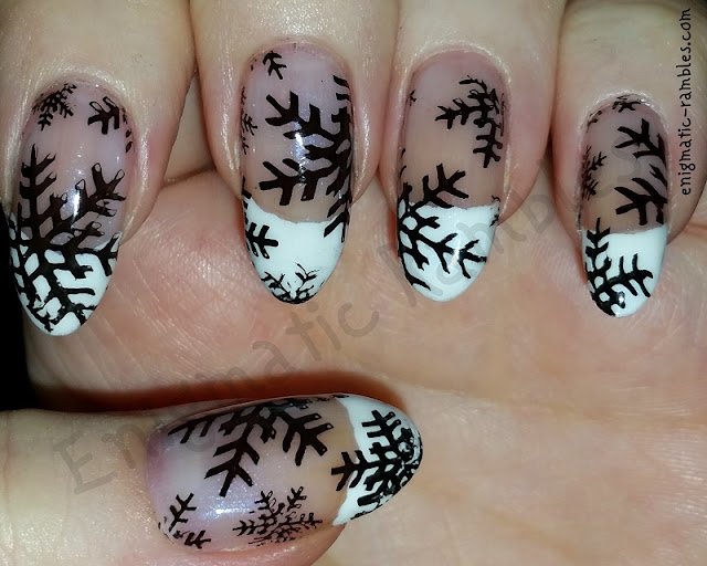 stamped-snowflake-nails-nail-art