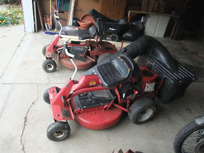 2 riding mowers for sale, bagger, snapper, hi-vac