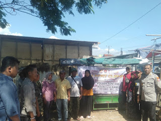 Kapolsek Pontang Polres Serang Gelar “Jumat Curhat” Bersama Pedagang Pasar Tradisional 