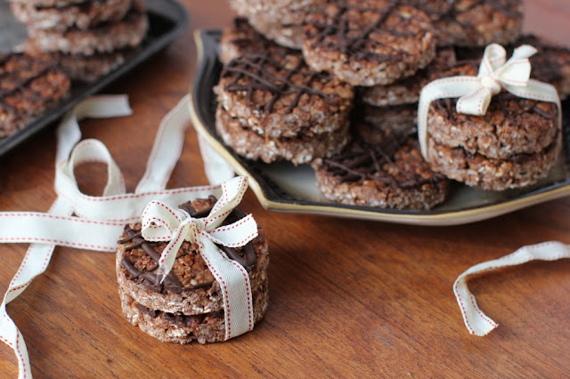 49 Gluten Free Christmas Cookie Recipes With Eight Ingredients or Less